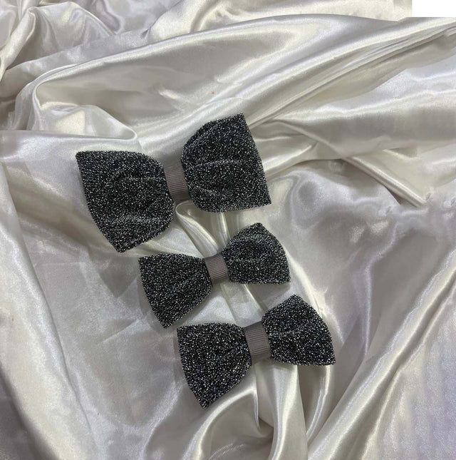 Fancy Bow pin